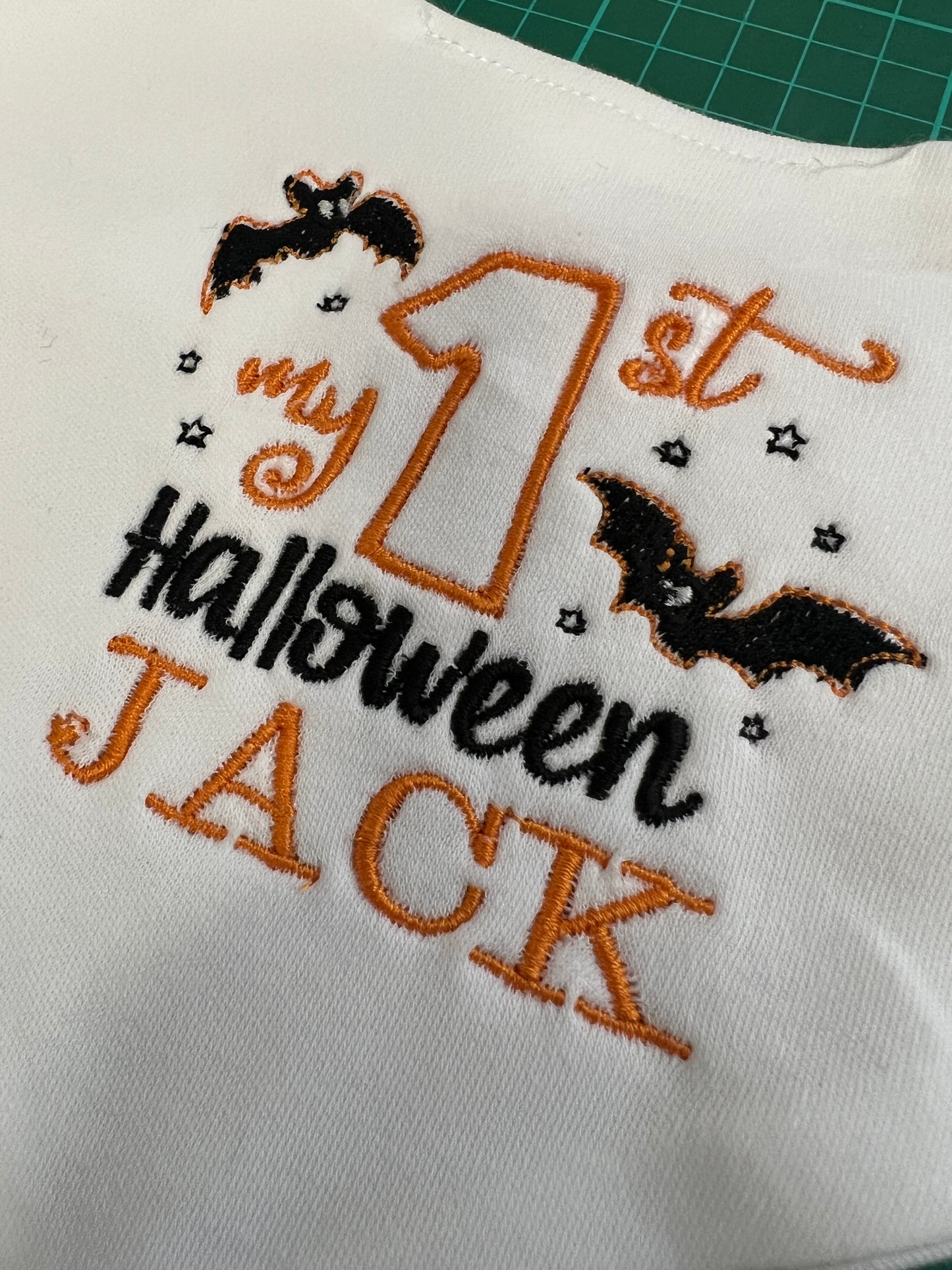 🎃 My 1st Halloween Bib 🎃